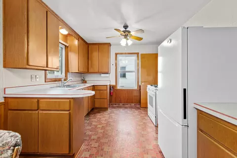 1714 S Madison St, Appleton, WI 54915 photo 6