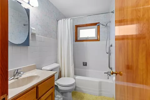 1714 S Madison St, Appleton, WI 54915 photo 17