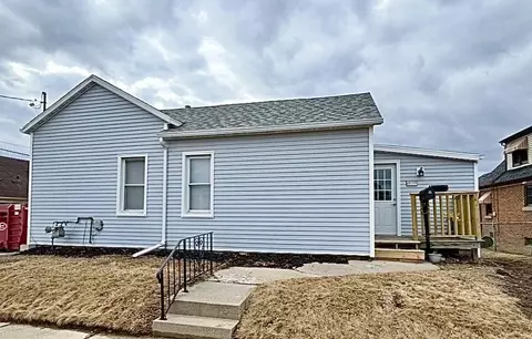 408 Wayland St, Beaver Dam, WI 53916