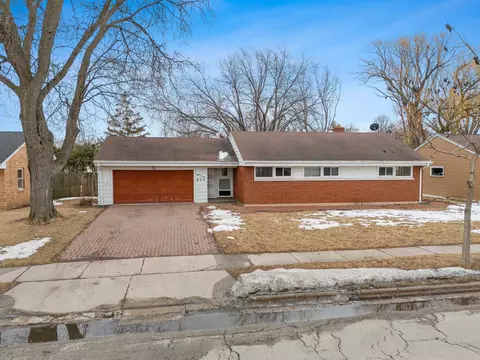 809 Gross Ave, Green Bay, WI 54304