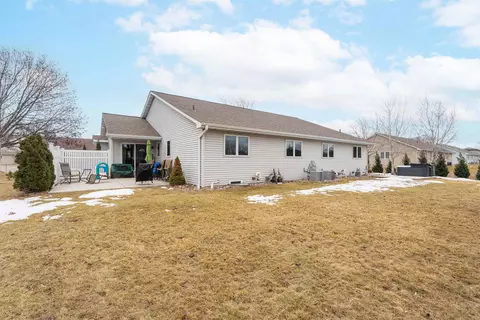 n9677 Golden Way, Appleton, WI 54915 photo 43