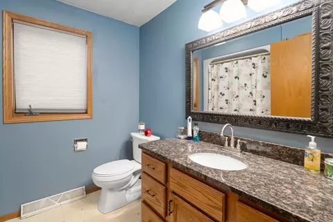 n9677 Golden Way, Appleton, WI 54915 photo 33