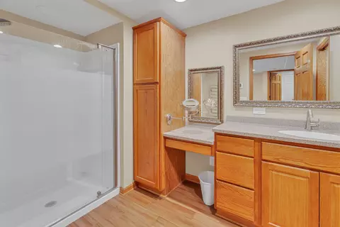 n9677 Golden Way, Appleton, WI 54915 photo 19