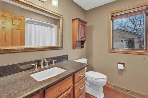 n9677 Golden Way, Appleton, WI 54915 photo 9