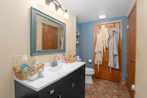 n9677 Golden Way, Appleton, WI 54915 photo 42