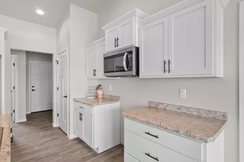 496 Celtic Sea Way, Wrightstown, WI 54180 photo 12