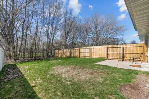 1893 N Margaret St, Appleton, WI 54913 photo 3