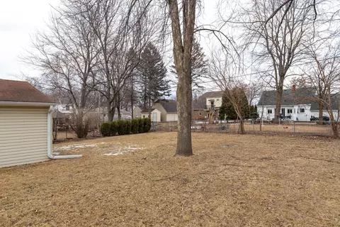 1706 S Memorial Dr, Appleton, WI 54915 photo 21