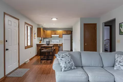 1706 S Memorial Dr, Appleton, WI 54915 photo 6