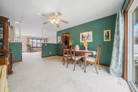 Dining - 3616 W Heritage Ave, Appleton, WI 54914 photo 4 of 4
