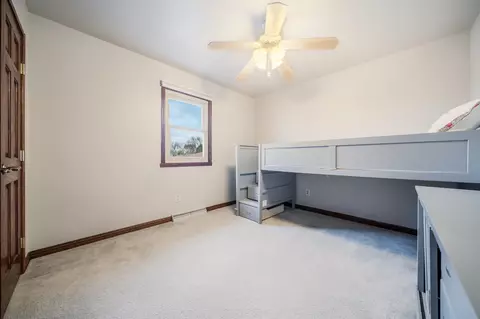 Bedroom - 3616 W Heritage Ave, Appleton, WI 54914 photo 5 of 9