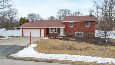 Exterior - 3616 W Heritage Ave, Appleton, WI 54914 photo 13 of 13
