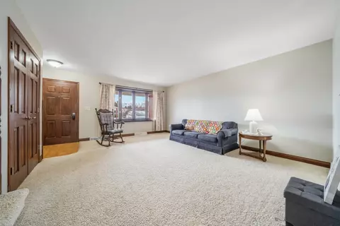 Living - 3616 W Heritage Ave, Appleton, WI 54914 photo 1 of 6