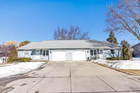 2681 Finger Rd, Green Bay, WI 54302
