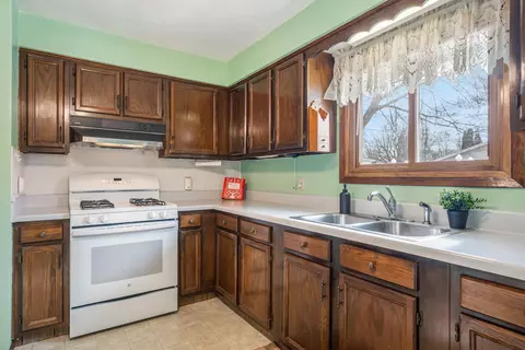 2601 E Henry St, Appleton, WI 54915 photo 9