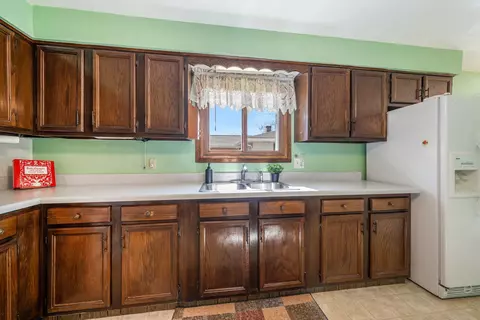 2601 E Henry St, Appleton, WI 54915 photo 10