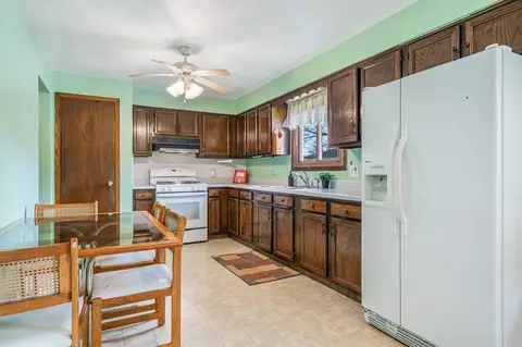 2601 E Henry St, Appleton, WI 54915 photo 8