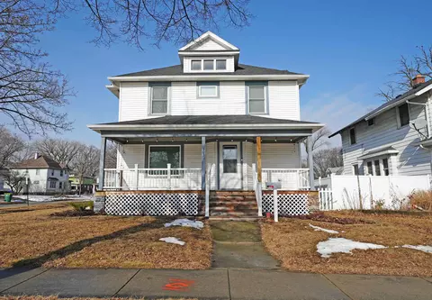 903 N Broadway, Green Bay, WI 54303