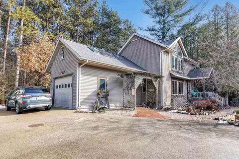 N2874 Cty Road Y, Clintonville, WI 54929