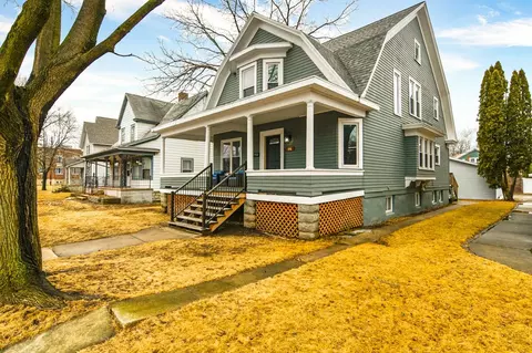 114 S Ashland Ave, Green Bay, WI 54303
