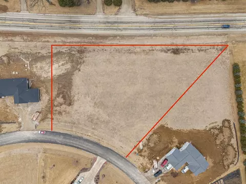 Tradewinds Circle, Beaver Dam, WI 53916