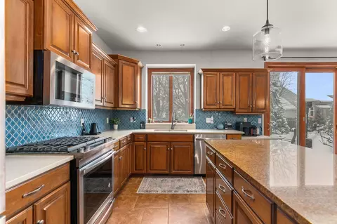 217 E Benton Dr, Appleton, WI 54913 photo 10