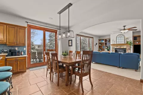 217 E Benton Dr, Appleton, WI 54913 photo 8