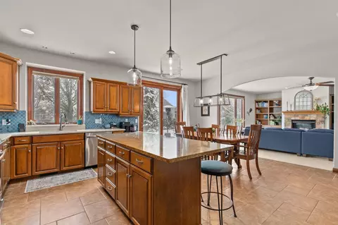 217 E Benton Dr, Appleton, WI 54913 photo 11