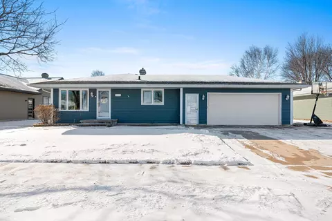 525 Frostfield Dr, Kaukauna, WI 54130