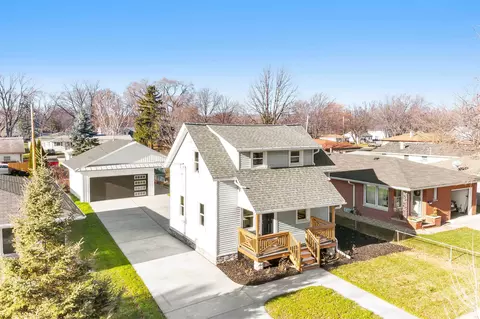 1812 10th Ave, Green Bay, WI 54304