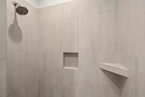 5657 N Kestrel Cir, Appleton, WI 54913 photo 17