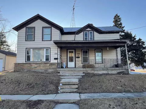 122 N Commercial St, Waupun, WI 53963