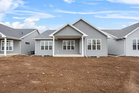 1890 N Margaret St, Appleton, WI 54913 photo 43