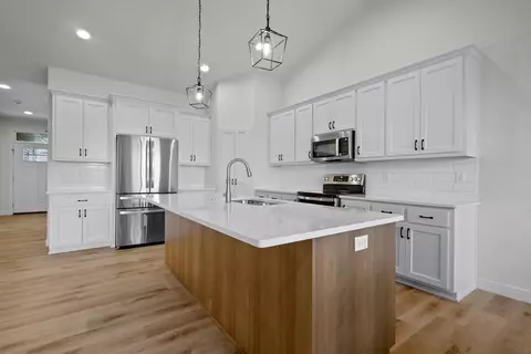 1890 N Margaret St, Appleton, WI 54913 photo 10
