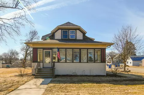 822 Center St, Kewaunee, WI 54216