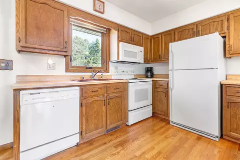 w2663 Brookhaven Drive, Appleton, WI 54915 photo 8