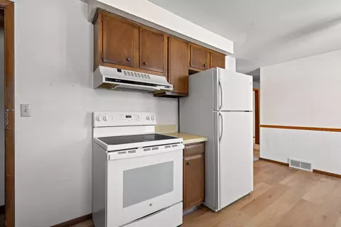 1030 W Lindbergh St, Appleton, WI 54914 photo 9