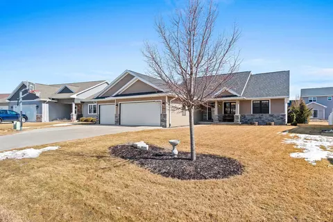 4854 N Thistle Ln, Appleton, WI 54915