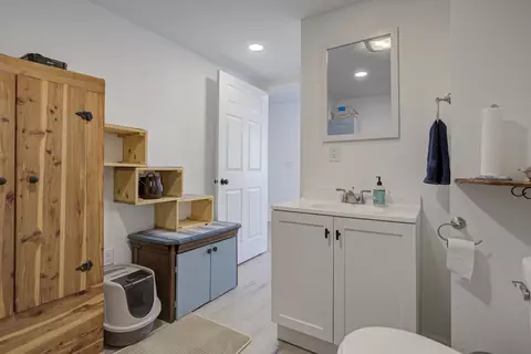 175 S Main St, Iola, WI 54945 photo 11