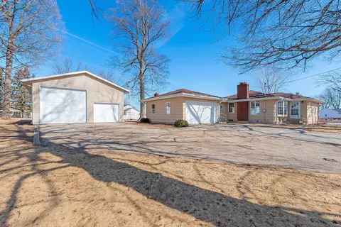 2476 Little Rapids Rd, De Pere, WI 54115