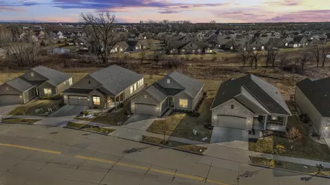 View/Area - 2447 E Glenhurst Dr, Appleton, WI 54913 photo 1 of 3