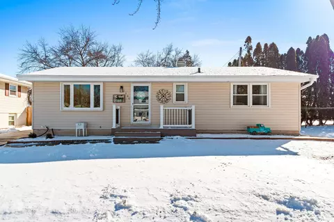 2606 S Walden Ave, Appleton, WI 54915