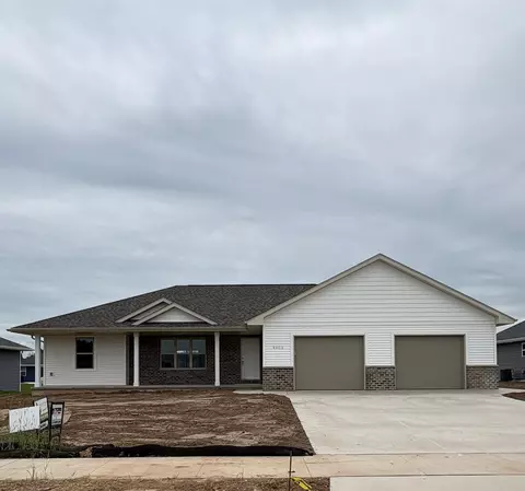 4603 Paul Ln, Green Bay, WI 54313