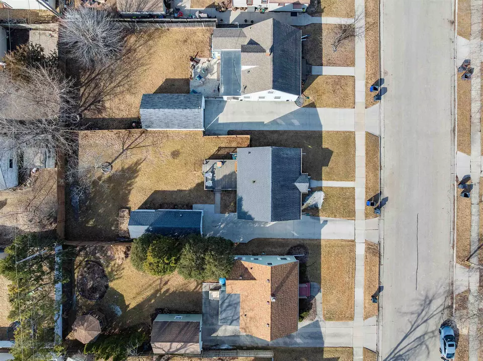 View/Area - 949 Adams St, Neenah, WI 54956 photo 2 of 2
