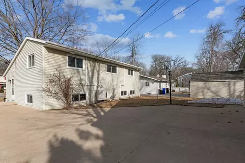 1618 N Hall Ave, Appleton, WI 54911 photo 3