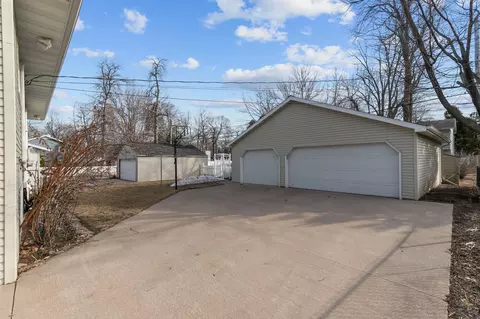 1618 N Hall Ave, Appleton, WI 54911 photo 4
