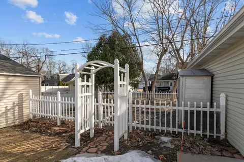 1618 N Hall Ave, Appleton, WI 54911 photo 6