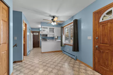 1618 N Hall Ave, Appleton, WI 54911 photo 9