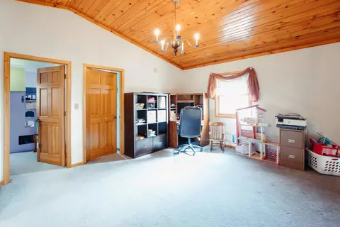 Bedroom - n3135 County Road S, Cascade, WI 53011 photo 4 of 7