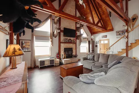 Living - n3135 County Road S, Cascade, WI 53011 photo 1 of 1